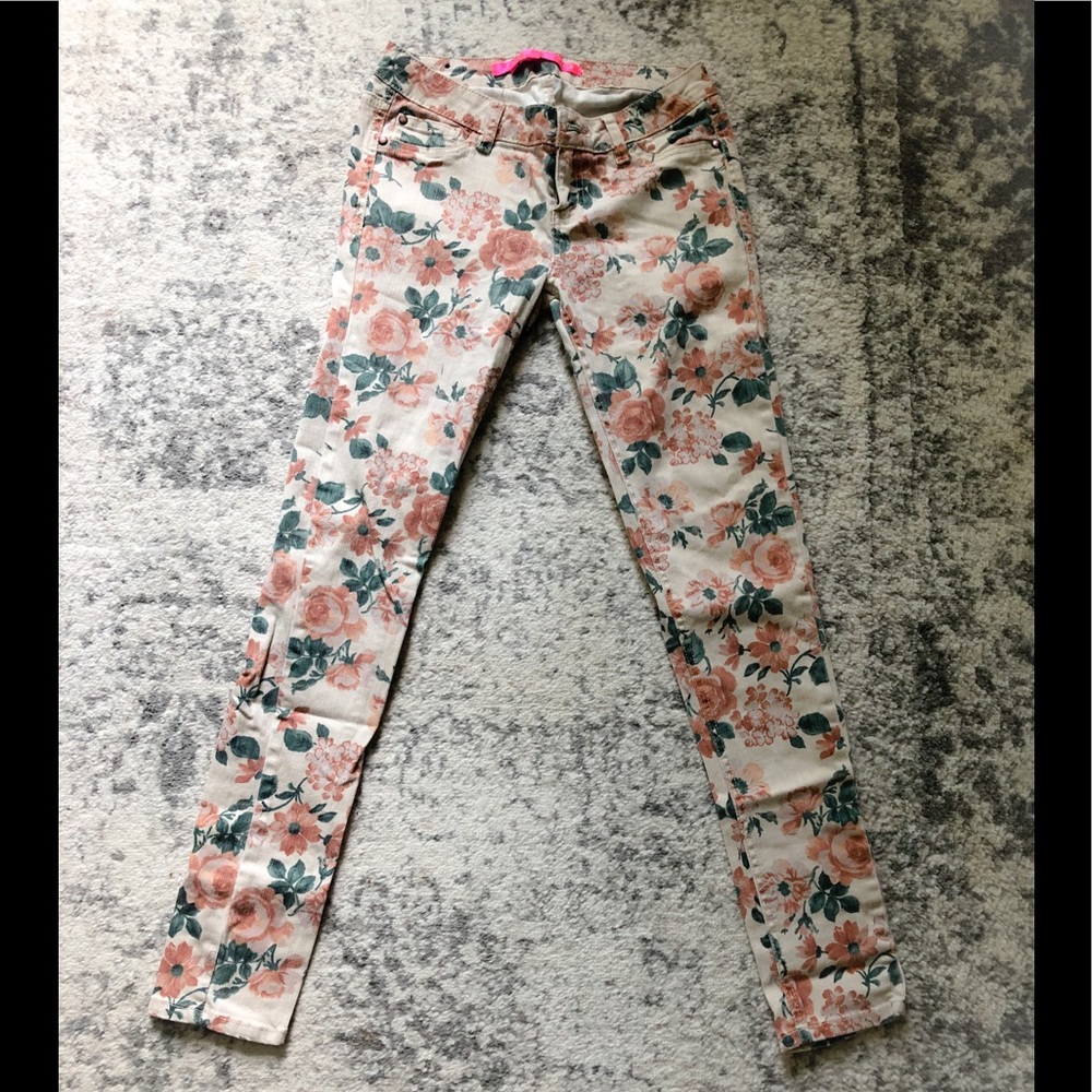 Floral skinny leg jeans size 3